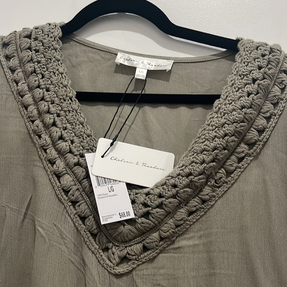 Green Front Tie Blouse- NWT- size L - Picture 3 of 5